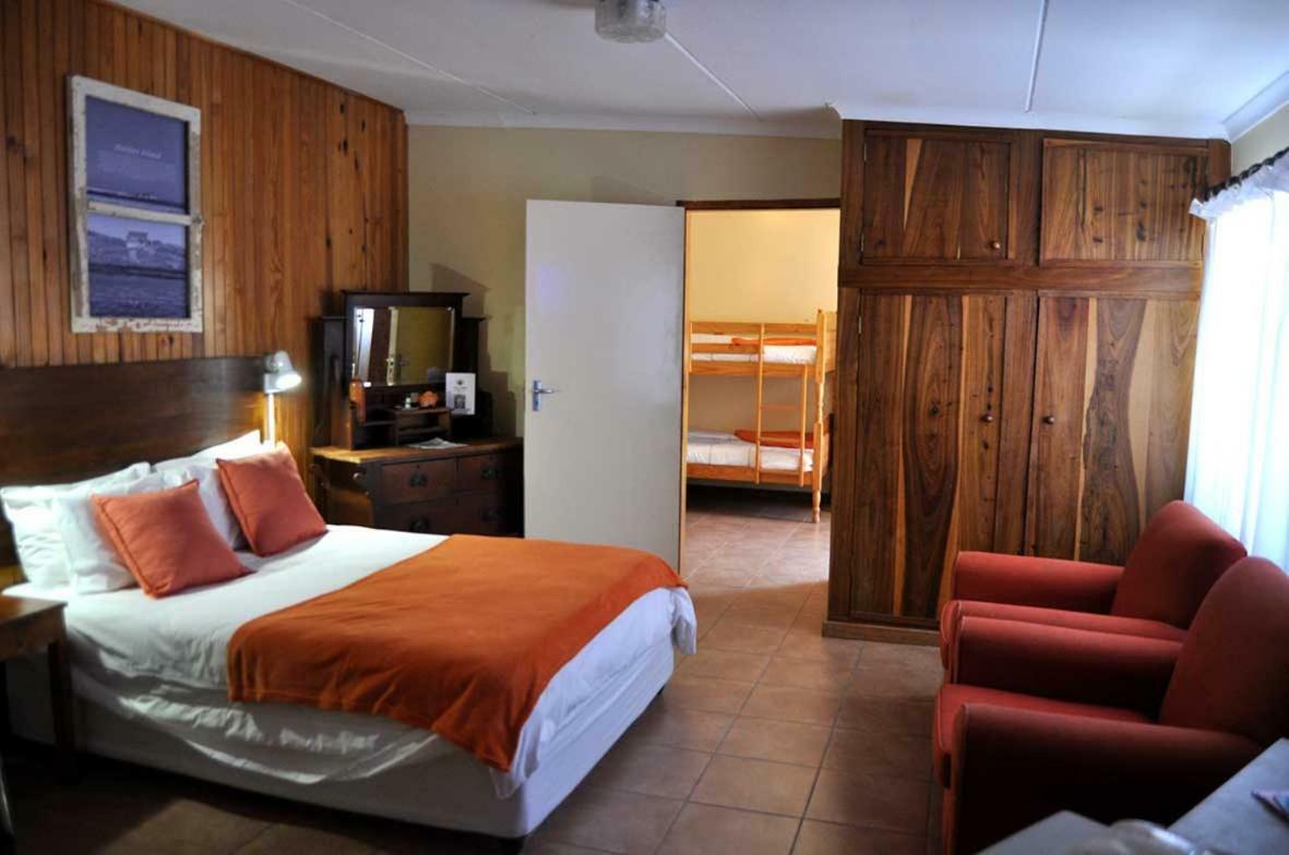 Obelix Guesthouse Lüderitz Buitenkant foto