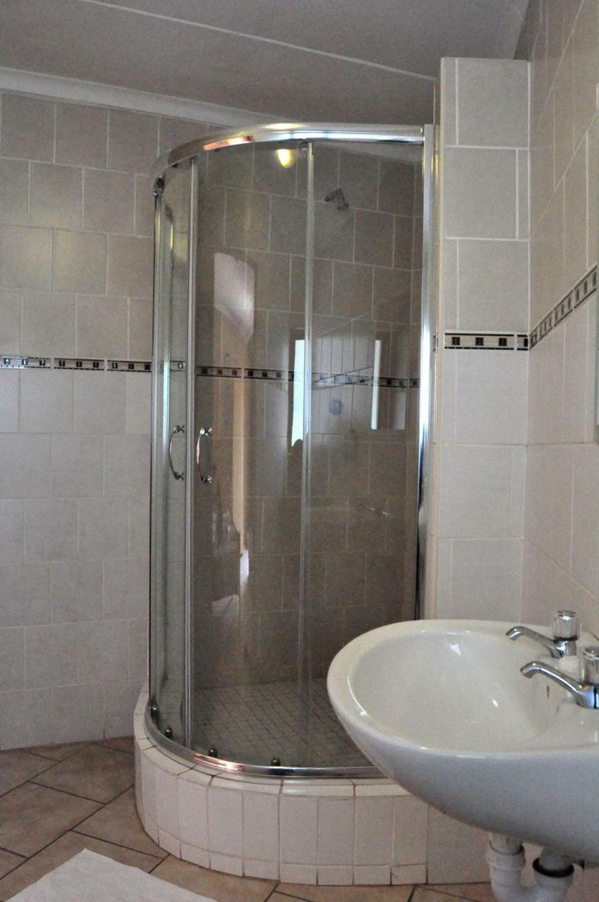 Obelix Guesthouse Lüderitz Buitenkant foto